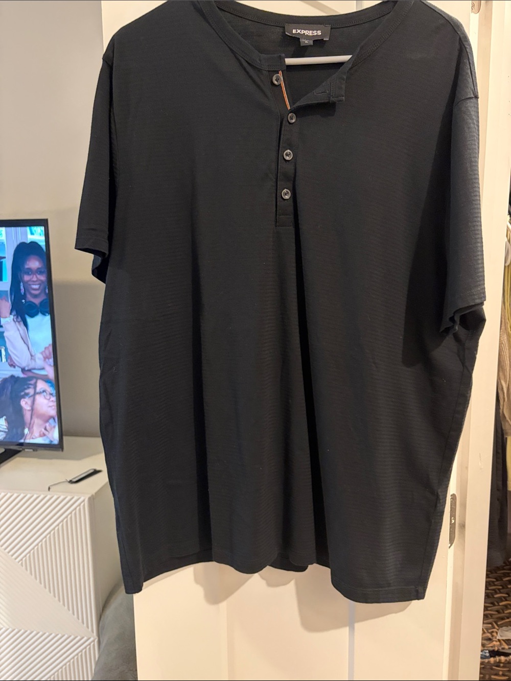 Express Men’s Black Short-Sleeve Henley Polo